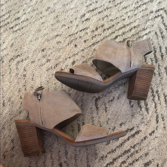 Toms Shoes - Toms Taupe Suede Heeled Boots